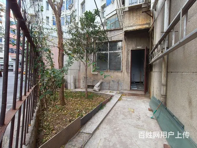 解东一小 十七中 工字路 云台小区  一楼带院 - 图片 1