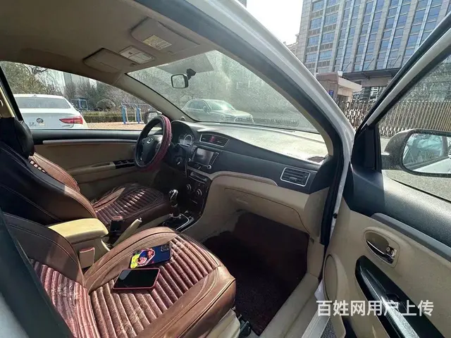 长城C30 2016款 1.5 手动 舒适型 - 图片 2