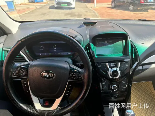 比亚迪 秦 2015款 1.5T 双离合 双冠旗舰Plus版 - 图片 7
