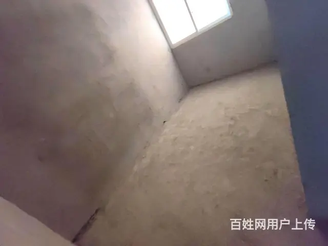 急，急市政府旁边桂花苑三房两厅先付几万房产证齐全 - 图片 4