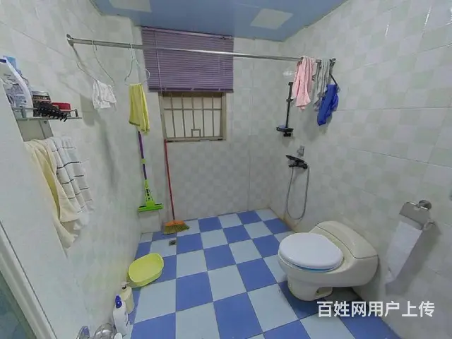 新香洲 华翠豪庭 梅华，电梯精装四房 小区中间，诚售 - 图片 2