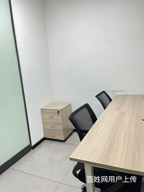 小面积办公室880元每月,可申请创业补贴 银行开户 直租 - 图片 2