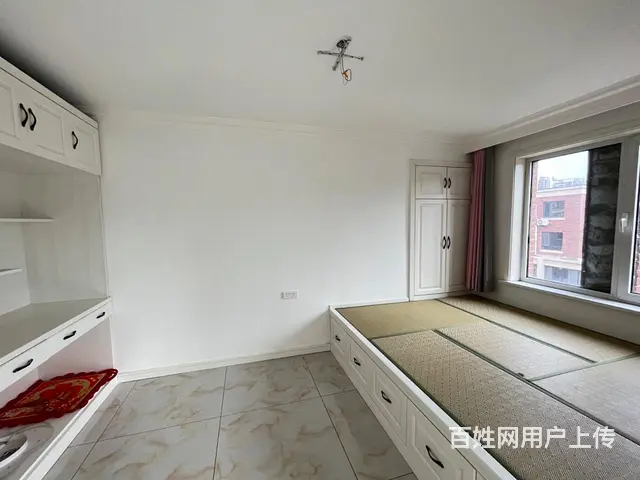 宏运凤凰新城一期B区5楼带阁楼 - 图片 1