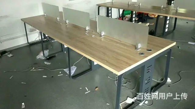 低价出售实木老板桌书柜，员工桌椅会议桌包送装 - 图片 4