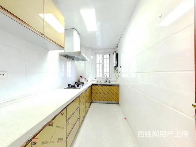 此房满二，电梯房，看房方便，楼下的菜市场，大型商场 - 图片 5