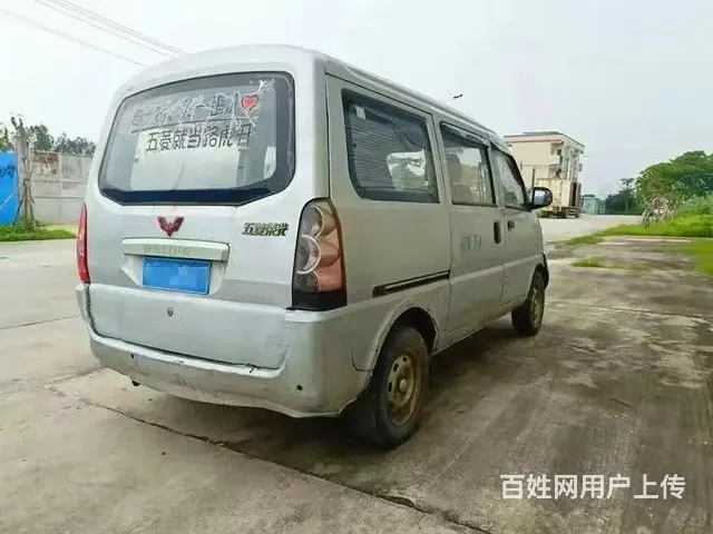 10年五菱荣光1.2排量、8坐的 - 图片 3