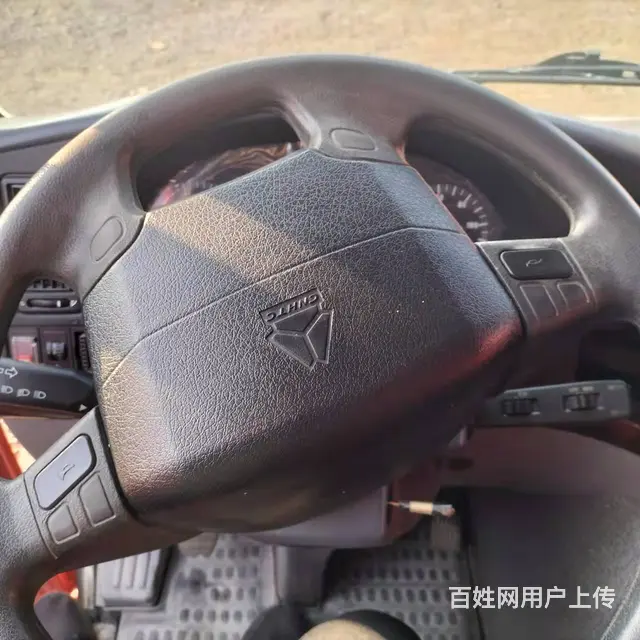 出售10台20年底国六豪沃后八轮自卸车 箱货6米 - 图片 9