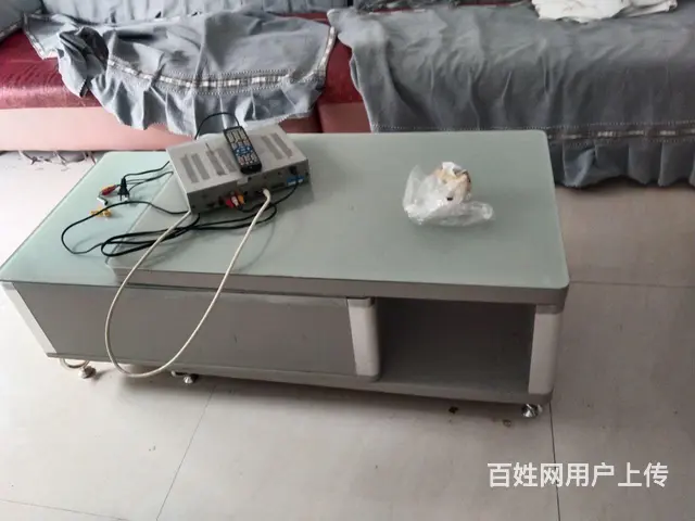 （包送）可伸缩玻璃面茶几转让 - 图片 2