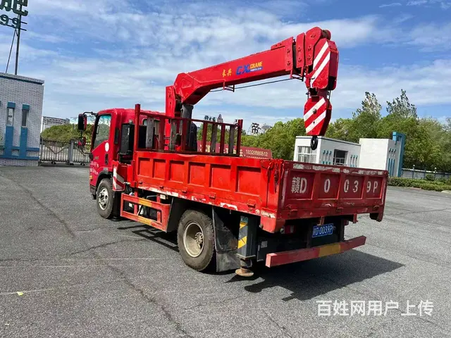 二手蓝牌170马力个人户6.3吨4节臂随车吊 - 图片 4