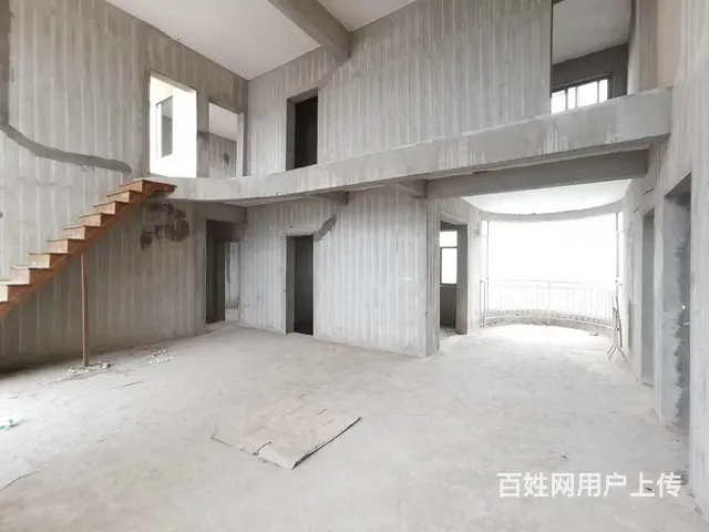 一 中和北门 星港澳园 挑空复式 毛坯5房带大露台 满两年 - 图片 1