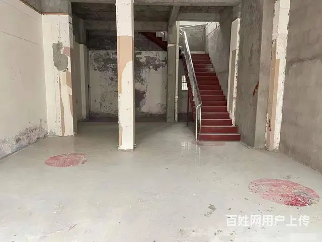 靠近小区，临近主干道，人流量大商铺 - 图片 2