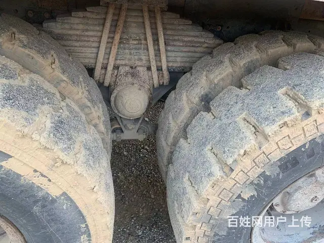 精品豪沃黑马 脱审托保18年380马力 电话联系 - 图片 5