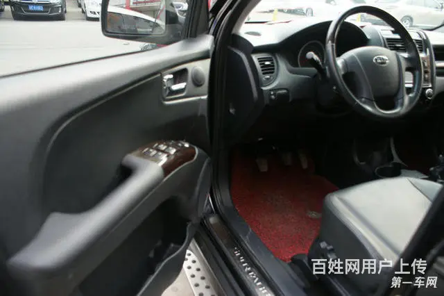 [苏州]起亚狮跑 2.0L 手动 GLS 2013 - 图片 5
