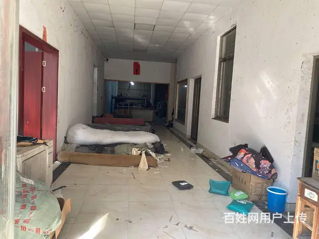 海虞周行底楼厂房1000平方，高5米，场地大，大车进出方便。 - 图片 2