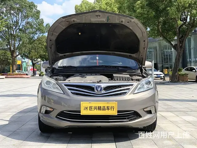 长安 逸动 2013款 1.6 手动 豪华型 - 图片 12