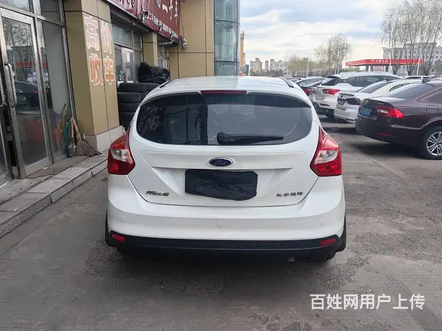 福特 福克斯 2014款 经典福克斯-两厢 1.8 手自一体 - 图片 11