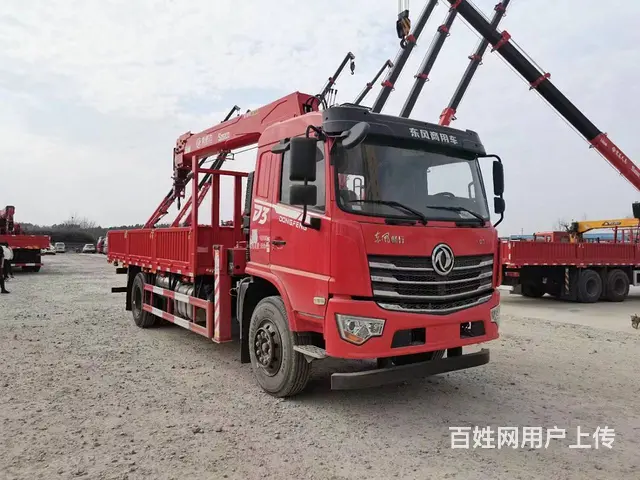 东风D3单桥8吨随车吊 质量保障价格优 - 图片 3