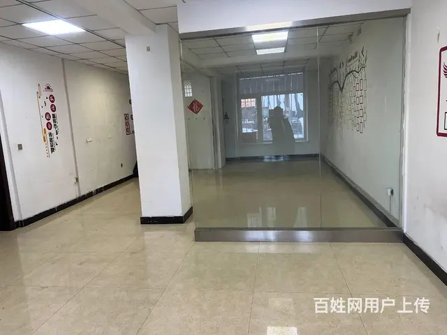 【搞定了！】南岗区征仪路门市出租房主直租办公 - 图片 1
