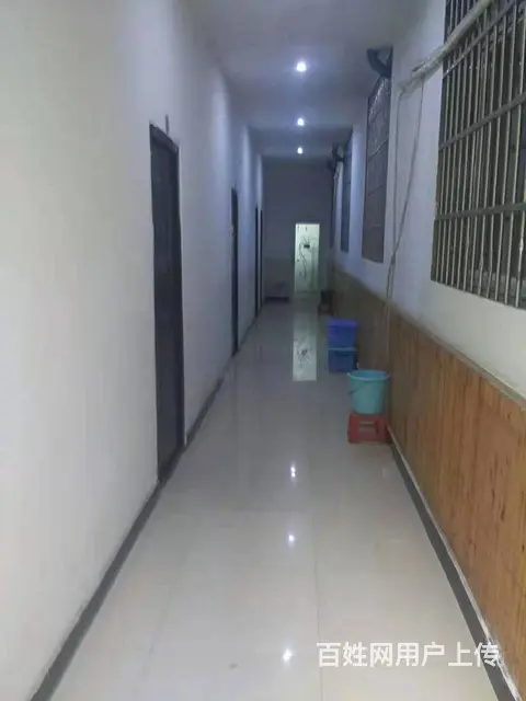 无转让费   黄石市下陆区长乐大道1500平餐馆转让 - 图片 1