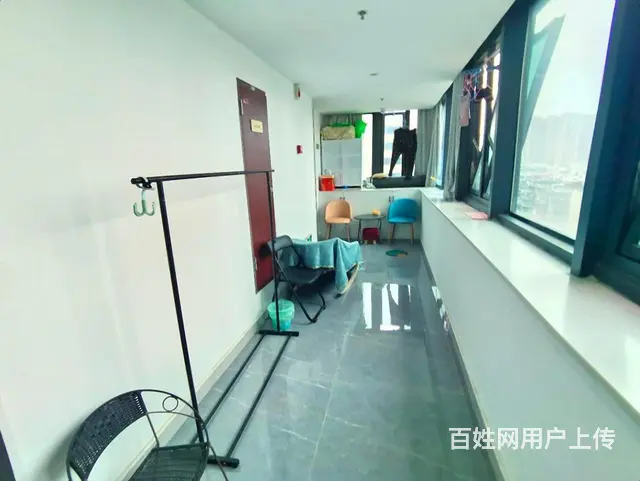 新出 星光天地 (必看好房)豪华装修 随时看房 先到先得 - 图片 5