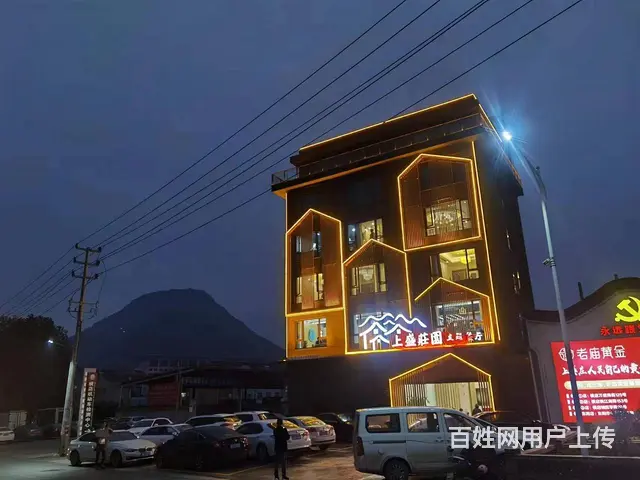 （极 致）横店盛庄西路1300平店铺出租！适合做各行业 - 图片 1