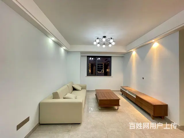 红街公寓精装2房火车东站新风丽都明桂苑悦郡城东港嘉苑带车位 - 图片 1