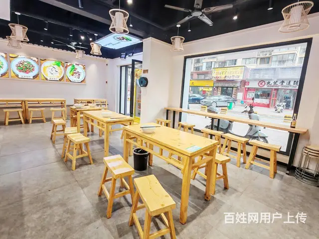 （老板本人）（好消息）万人小区出入口精装修餐馆优价转让 - 图片 2
