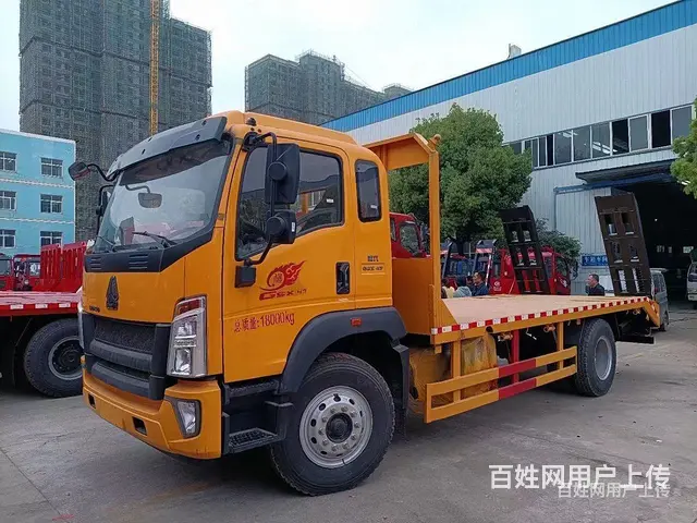 重汽豪沃大型机械平板运输车低价出售数量有限 - 图片 10