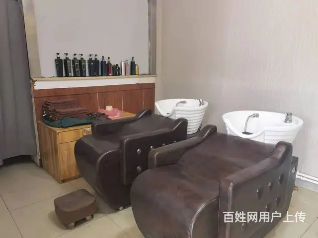 7449(七P）个人城北区新世纪小区公交站理发店转让 - 图片 6