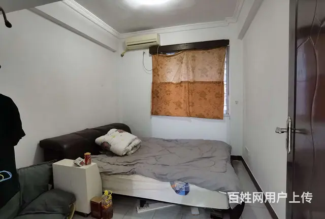 吉大荔苑精装4房2厅2卫出租，租价2500。楼梯6楼。 - 图片 5