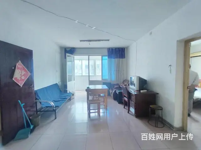 干净清爽大两房（业主可以接受短租三个月的客户）有钥匙。 - 图片 1