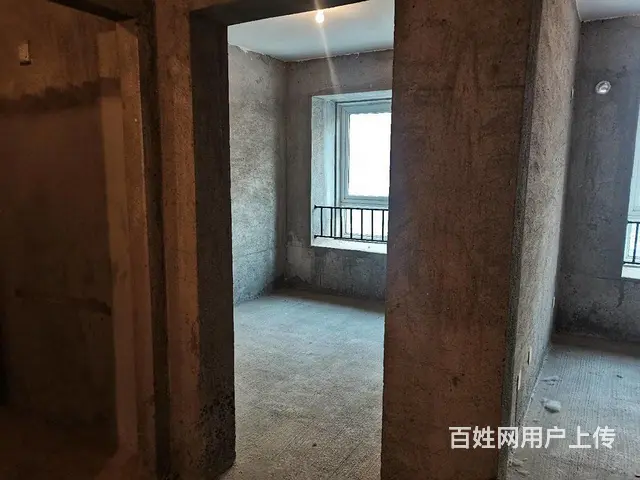 十里花溪，实用四室，正常过户贷款，只要53万，位置，很好 - 图片 8