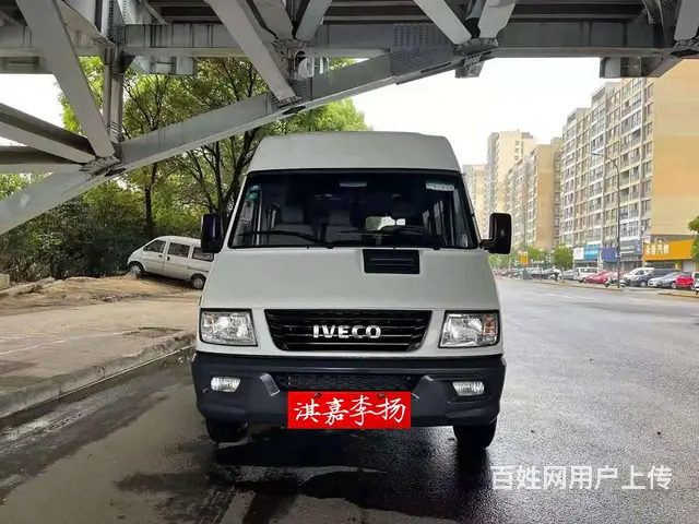 2020年10月上牌依维柯，2.5T索菲姆柴油机 - 图片 1