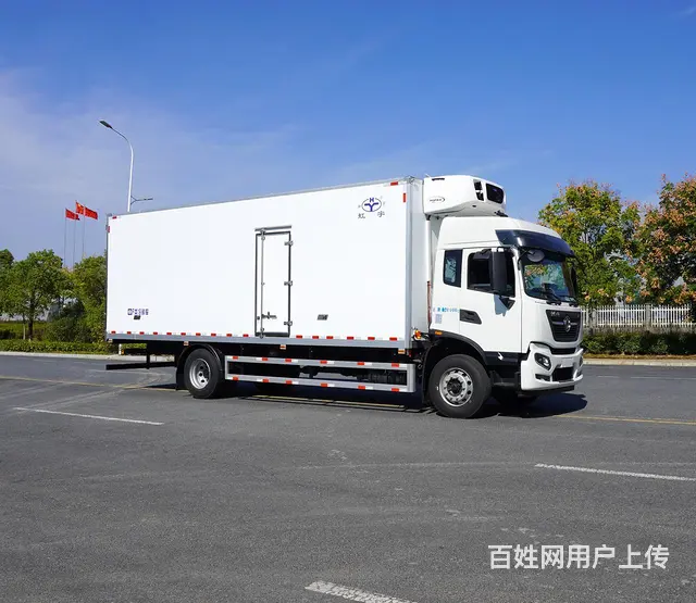 东风天锦新款6米8冷藏车290马力冷链运输绿通车型 - 图片 1