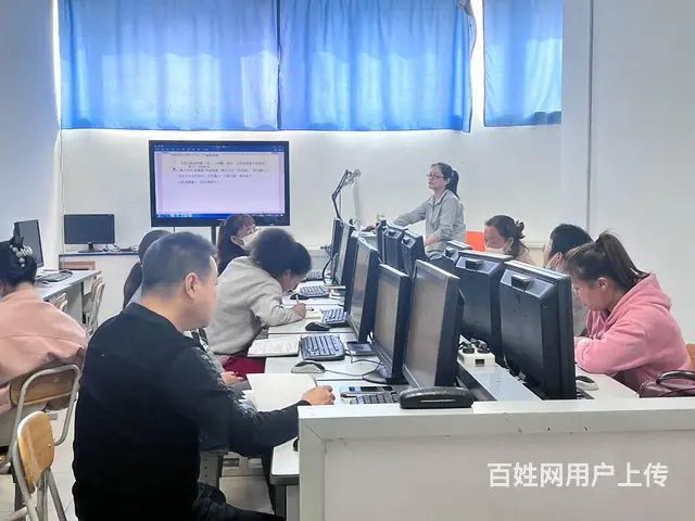 乌鲁木齐计算机培训平面设计师专修班开课啦 - 图片 4