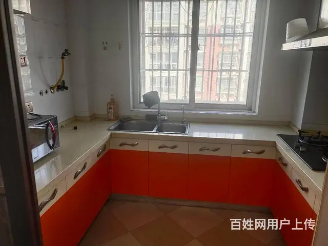 全屋地暖！人民医院附近康馨园北区精装三房两卫拎包即住 - 图片 4