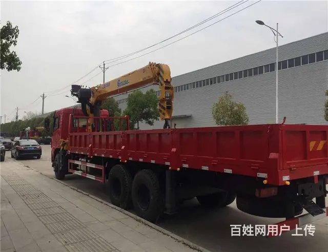 徐工12吨5节臂新型随车吊支持分期送到付款 - 图片 3
