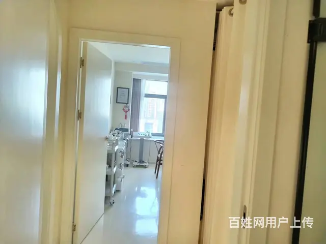 （51旺铺推荐）海航豪庭北苑三区216平铺面出租 - 图片 2