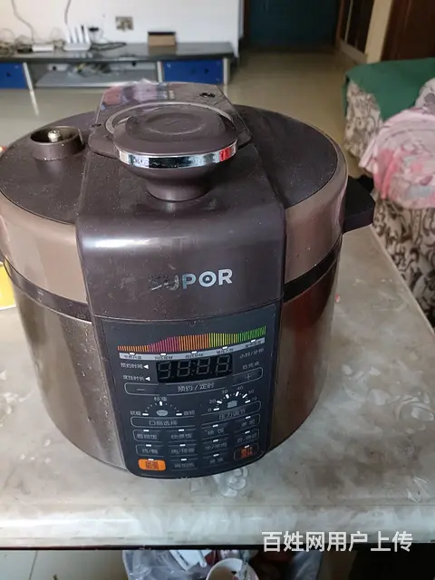苏泊尔电压力锅，八成新闲置出售 - 图片 1