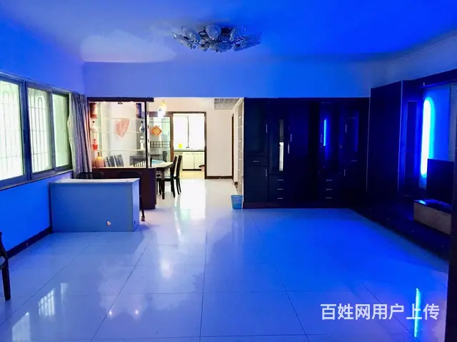中人小区 电梯4房 一生气揉眼胎教  嫌疑犯小鞋超 - 图片 3