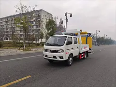 国六福田双排防撞缓冲车