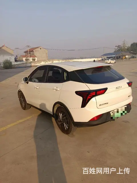 哪吒U 2020款 400 U创 - 图片 4