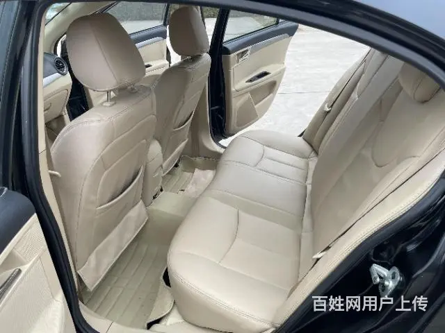 荣威 荣威350 2013款 350S 1.5 手动 讯驰版 - 图片 7