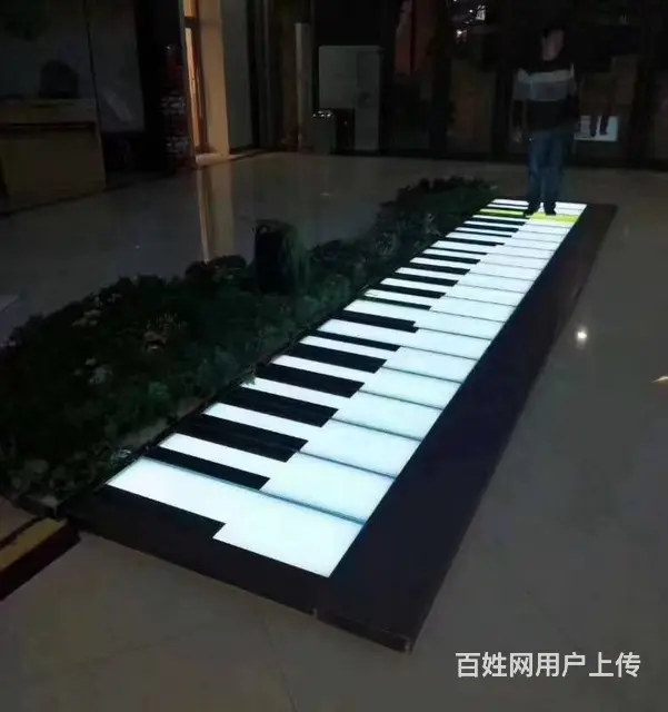 盐城网红互动彩色跑出租 暖城地板钢琴租赁厂家 - 图片 6