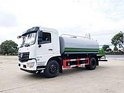 特价款国六东风12方13方洒水车 绿化喷雾车可分期
