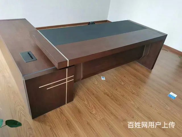 低价出售铁皮文件柜储物柜，老板桌员工桌会议桌空调等 - 图片 6
