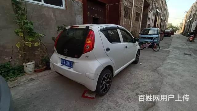 比亚迪F0 2015款 1.0 序列变速 悦酷型 - 图片 3