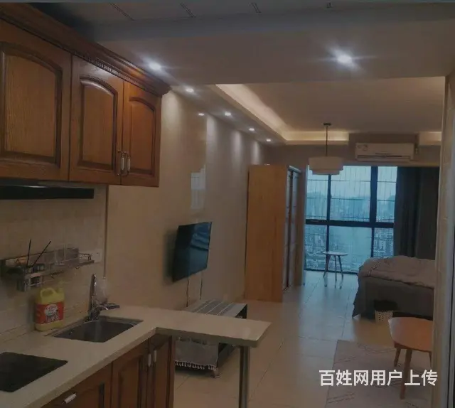 中山北路石鼓广场附近1室1厅新装修家具家电齐全月租1180 - 图片 1
