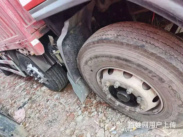 二手前四后四高栏车240马力7米7货厢 - 图片 4