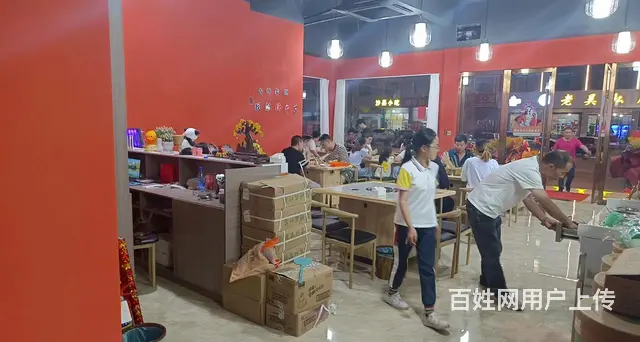 （极 致）横店繁荣街的餐饮店转让！适合各行业餐饮店 - 图片 3